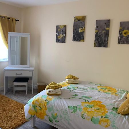 Mayfield House Holiday Home Ballinrobe Esterno foto