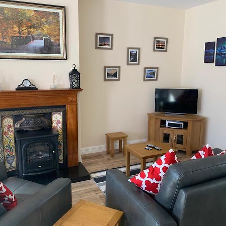 Mayfield House Holiday Home Ballinrobe Esterno foto