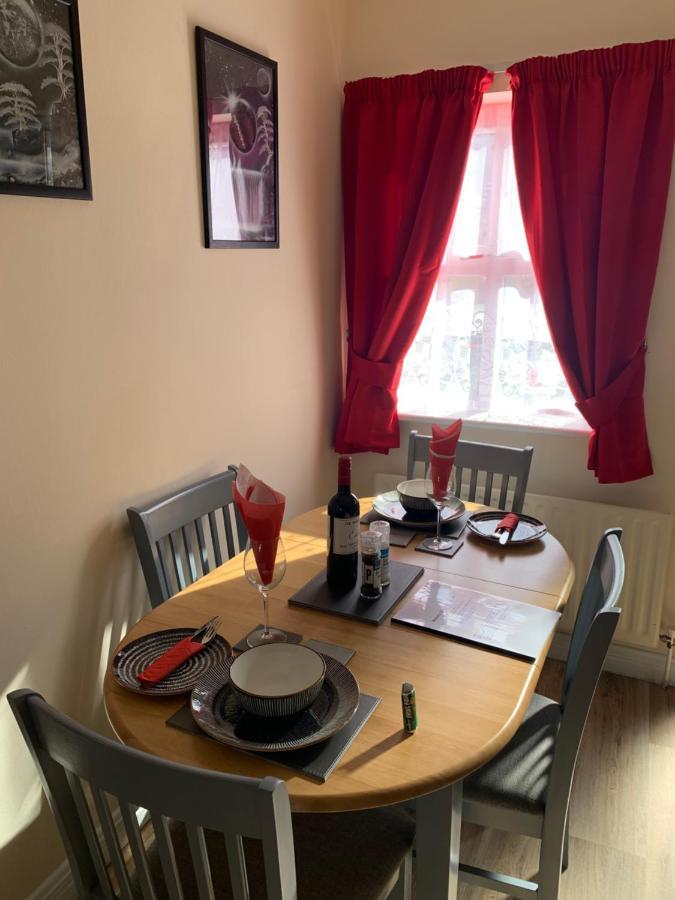 Mayfield House Holiday Home Ballinrobe Esterno foto