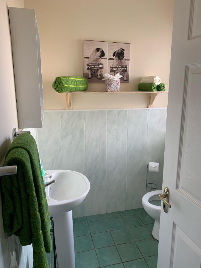 Mayfield House Holiday Home Ballinrobe Esterno foto